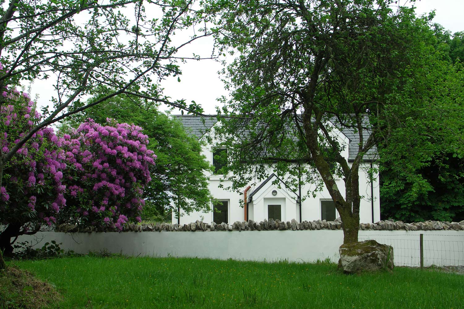 exterior of Alder Cottage in Dromahair